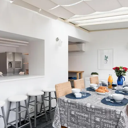 La Grande Maison Au Coeur Du Village De En Re