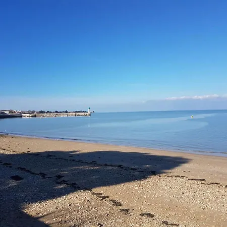 Nyaraló La Grande Maison Au Coeur Du Village De En Re La Flotte